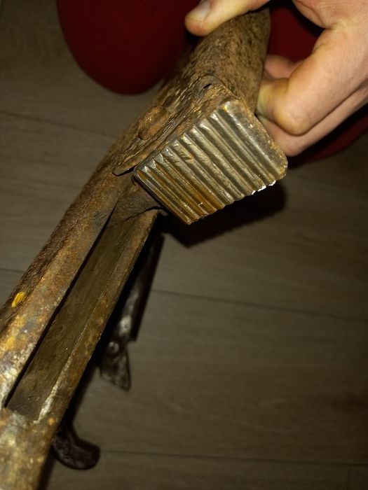 Klucz żaba hydrauliczny szwedzki