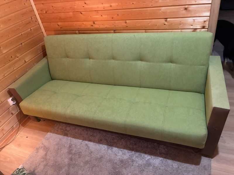 wersalka (sofa) używana w bardzo dobrym stanie