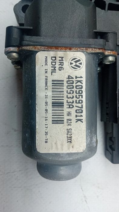 Motor vidro frente esquerdo VOLKSWAGEN Golf V (1K1)