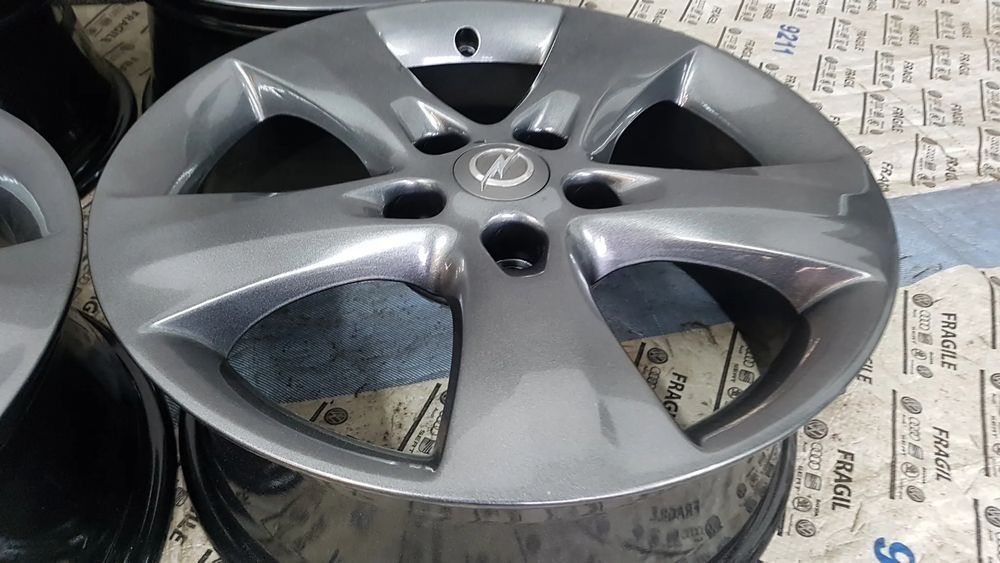 Felgi Alu oryginał Opel Insygnia B Astra J Zafira C  7jx17 5x115 Tpms