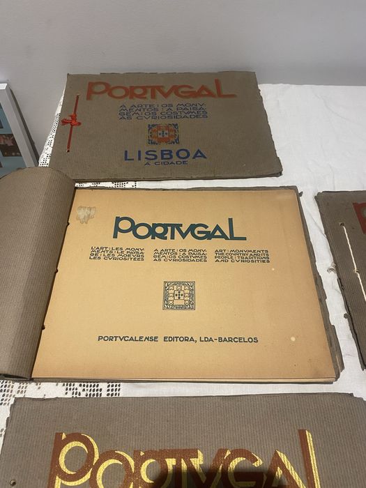 Conjunto 4 Álbuns Antigos "Portugal" (Anos 30) - Ótimo Estado