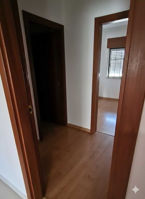 T3 Luminoso com Acabamentos Modernos | Como Novo