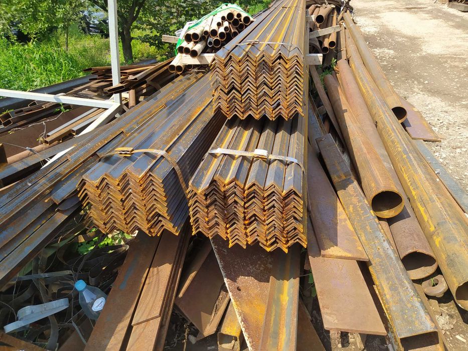 Kątownik hutniczy  30x30x3 , 40x40x4 ,50x50x3 ,4 mm itd stal kątowniki