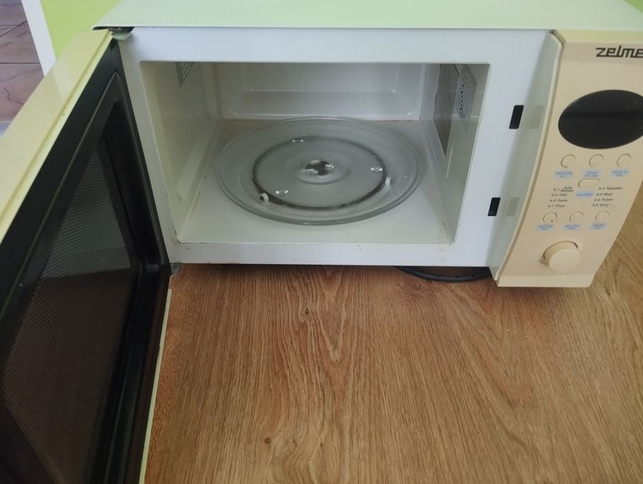 Kuchnia mikrofalowa/grill