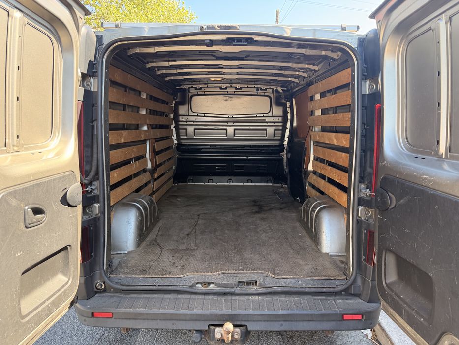 OPEL VIVARO 1.6 Cdti Bi-Turbo 2019 Com Apenas 150.000km Excelente ###OPORTUNIDADE###