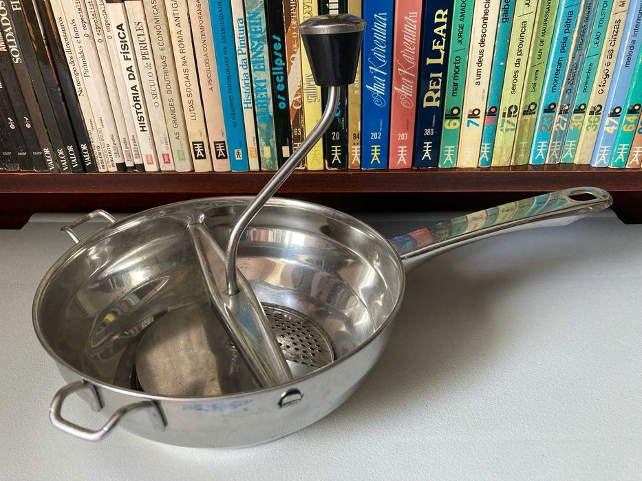 Triturador Manual de Alimentos (Passe-Vite)