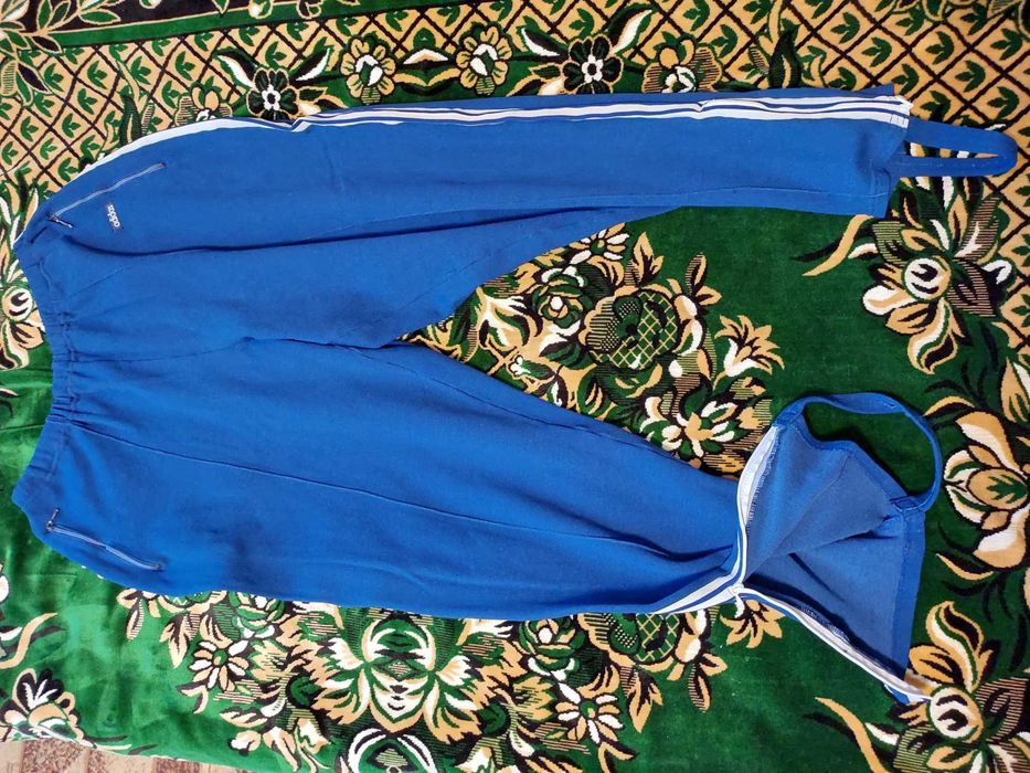 Винтажный спортивный костюм ADIDAS West-Germany