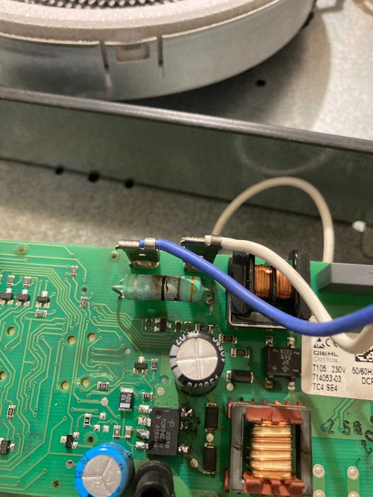 Płyta elektryczna do zabudowy Amica PC6400Z