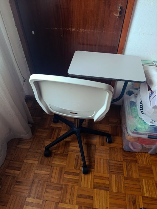 Cadeira de estudo