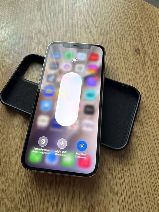 iPhone 12 pro 256 gb gold