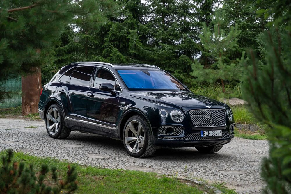 Bentley Bentayga W12 Pakiet Mulliner / Noktowizor / Panorama / Masaże / OFERTA WYNAJMU