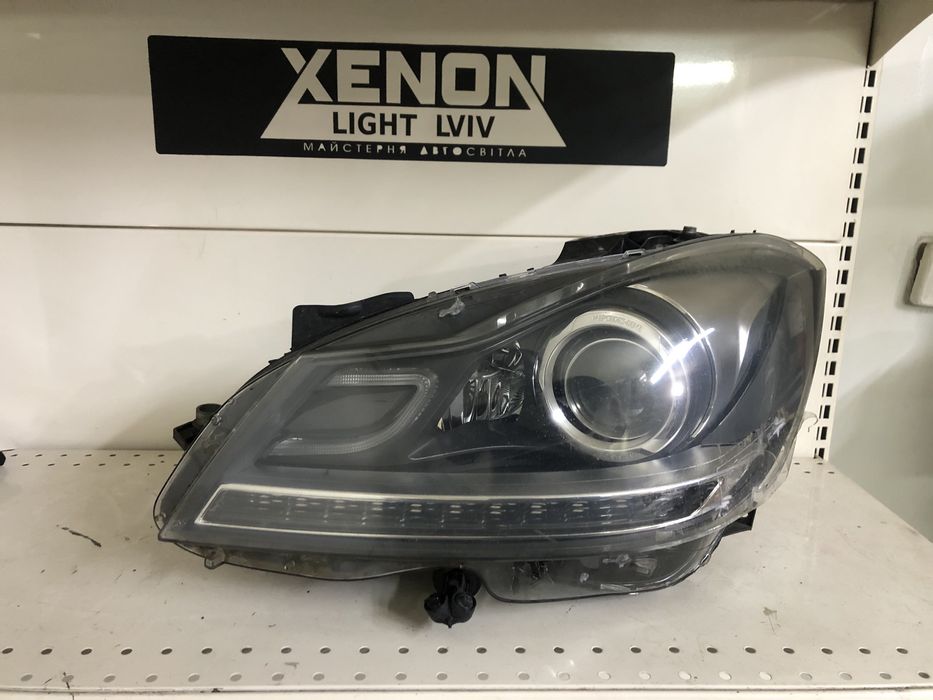 Ремонт фар Mercedes w211 212 R class Gl Ml 164 166 w221