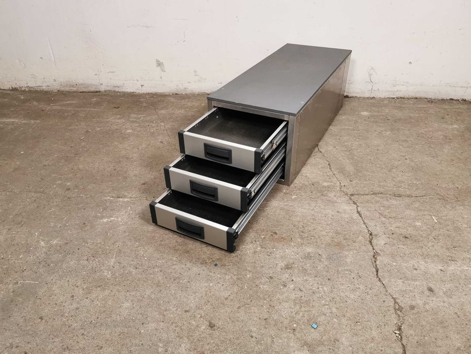 Szuflady dolne podłogowe do busa auta regał samochodowy serwis ALUCA