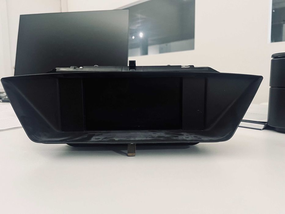 Visor Ecrã GPS Radio BMW X1