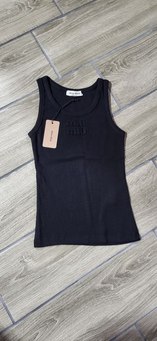 Czarny top damski prążek bawełna premium logo unikat S
