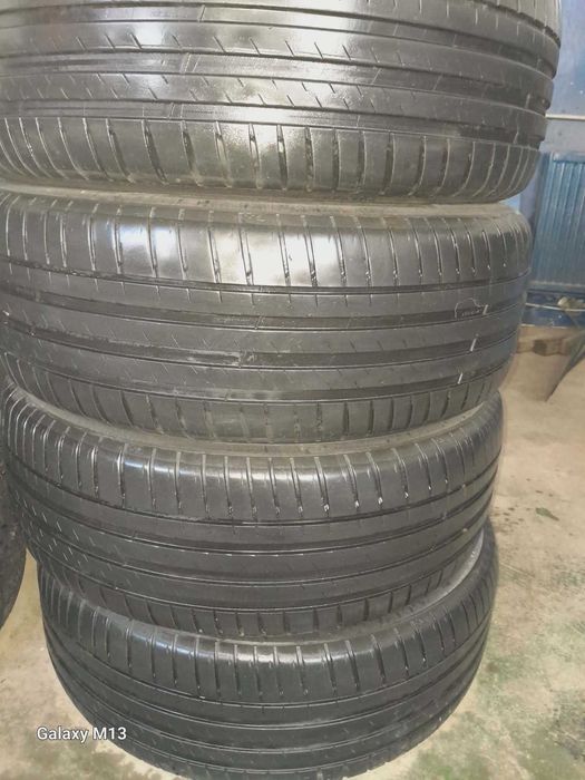 Komplet Opon Michelin 235/60 R18