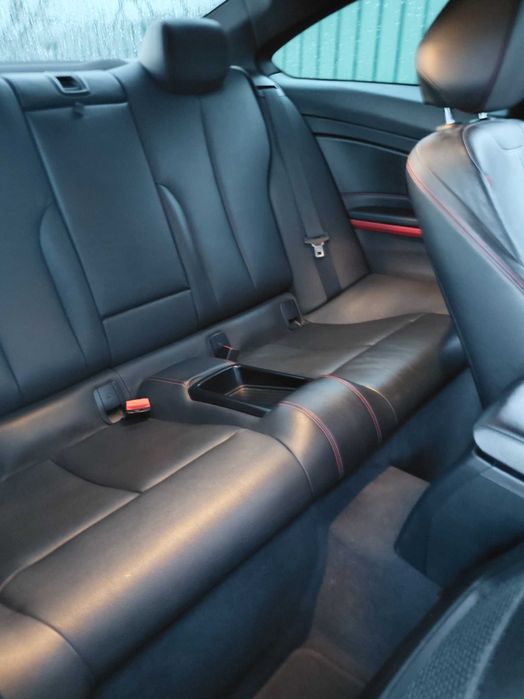 BMW 420d Coupé Pack M (Sport) Automático – 2014

Ano 2014razoável