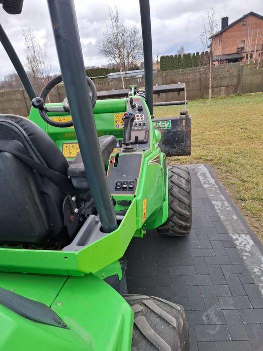 Ladowarka miniladowarka avant 755i