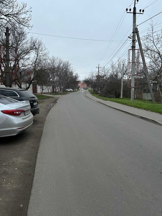 Продається  затишна та світла квартира.