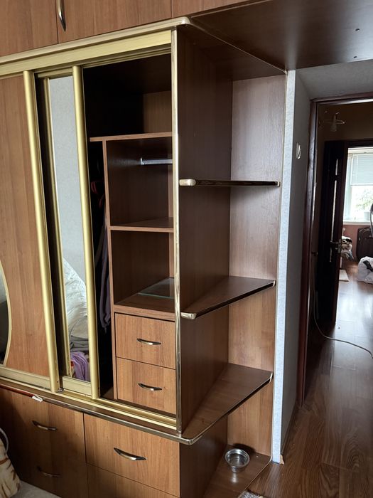 Шафа купе б/у гарної якості