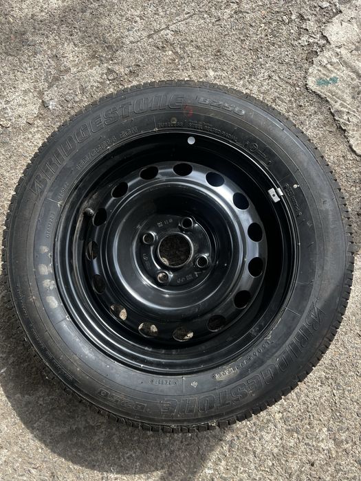 Продам автошини 205.50.17 і запаску 185.65.14