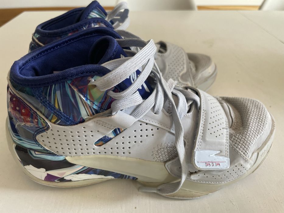 NIKE Zion , buty do koszykowki