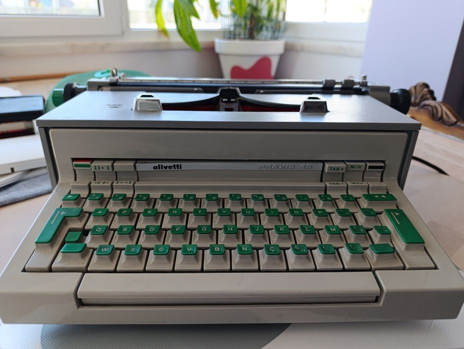 Olivetti Praxis 48 Máquina de escrever