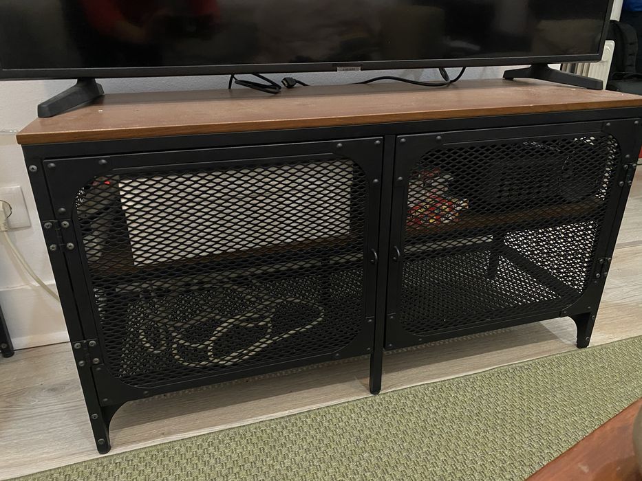 Móvel/aparador de TV IKEA