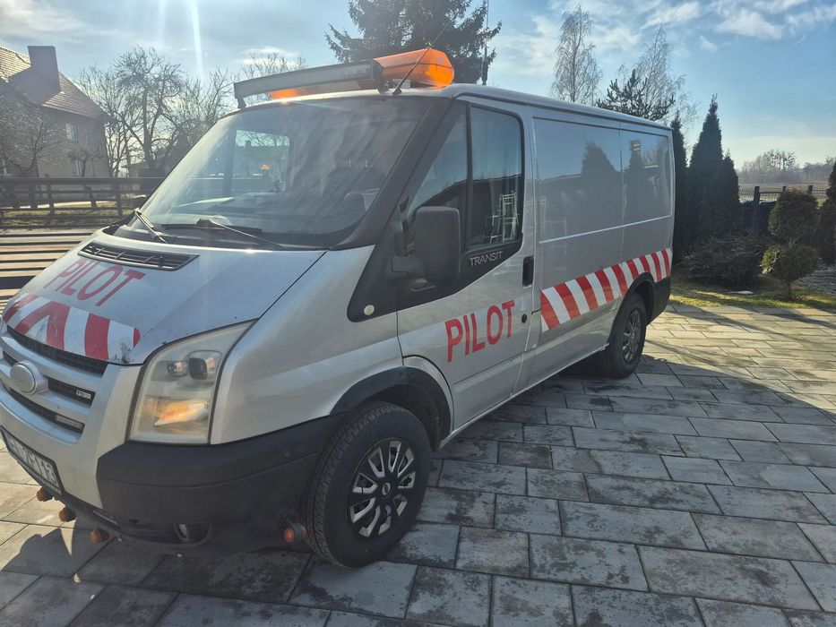 Ford Transit  Ford Transit 2.2tdci, Klimatyzacja, Kamper ,Pilot