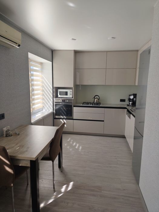 Продам шикарну  2х кім. Квартиру на Цитрусовій  з ремонтом 2024 року!