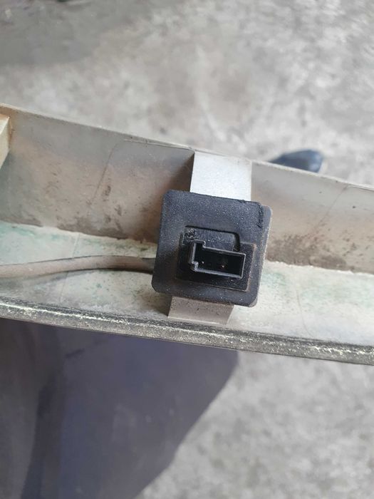Mikrostyk klamka listwa Opel Astra H 3 II klapy bagażnika