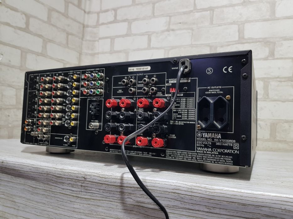 6.1 AV ресивер YAMAHA RX-V1200, *6x120 Вт, б/у з Німеччини