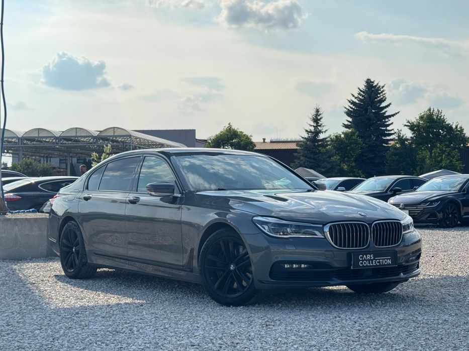BMW Seria 7 Head Up / Dociągi / Masaż / Panorama / Pneumatyka / FV marża