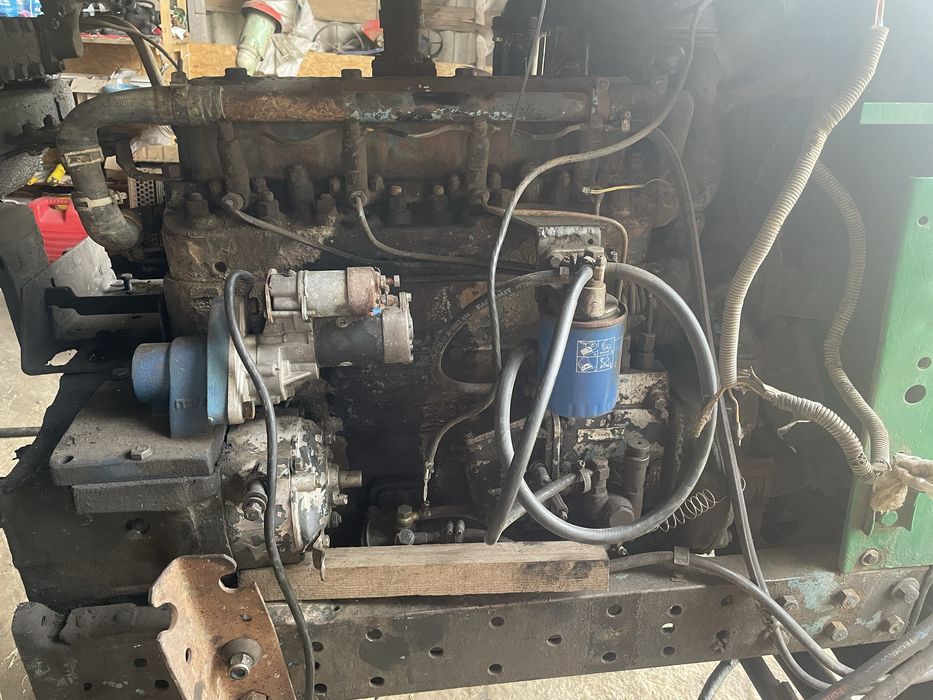 Мотор ЮМЗ Д-65  запчастини