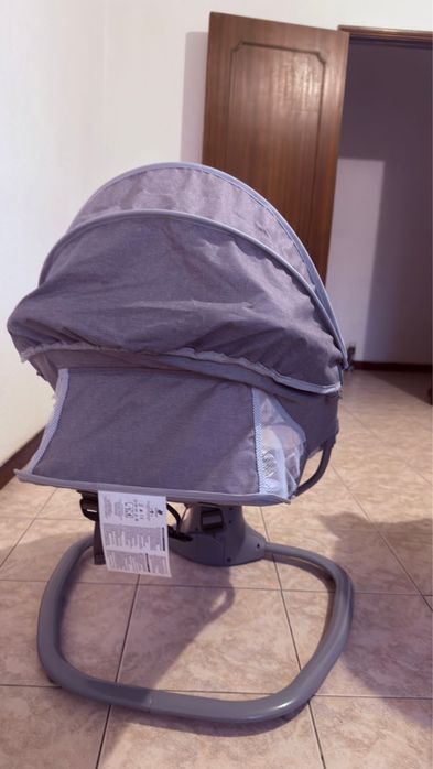 Cadeira de balanço automática