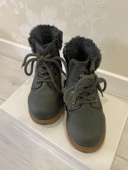 Демісезонні ботинки