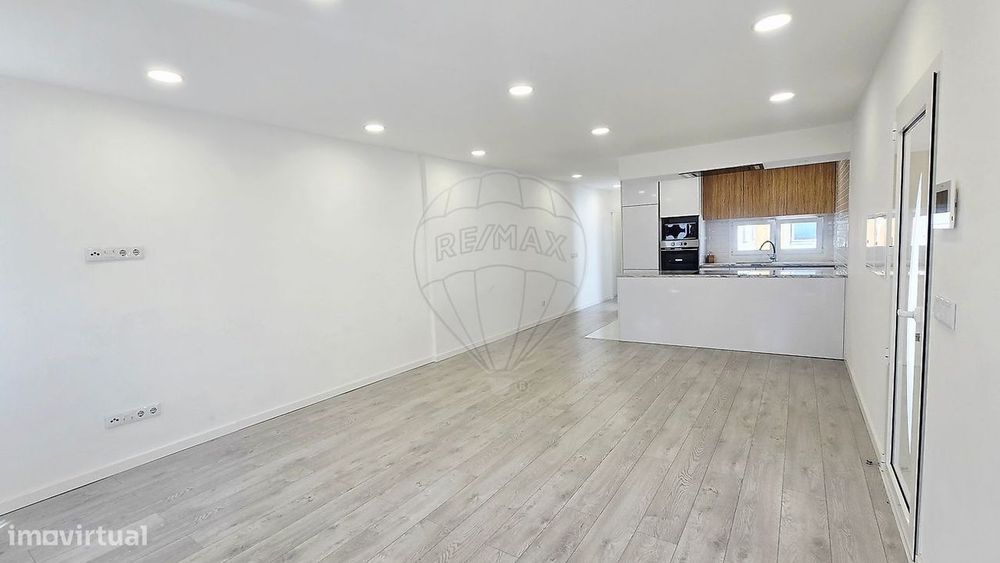 Moradia T2 para venda