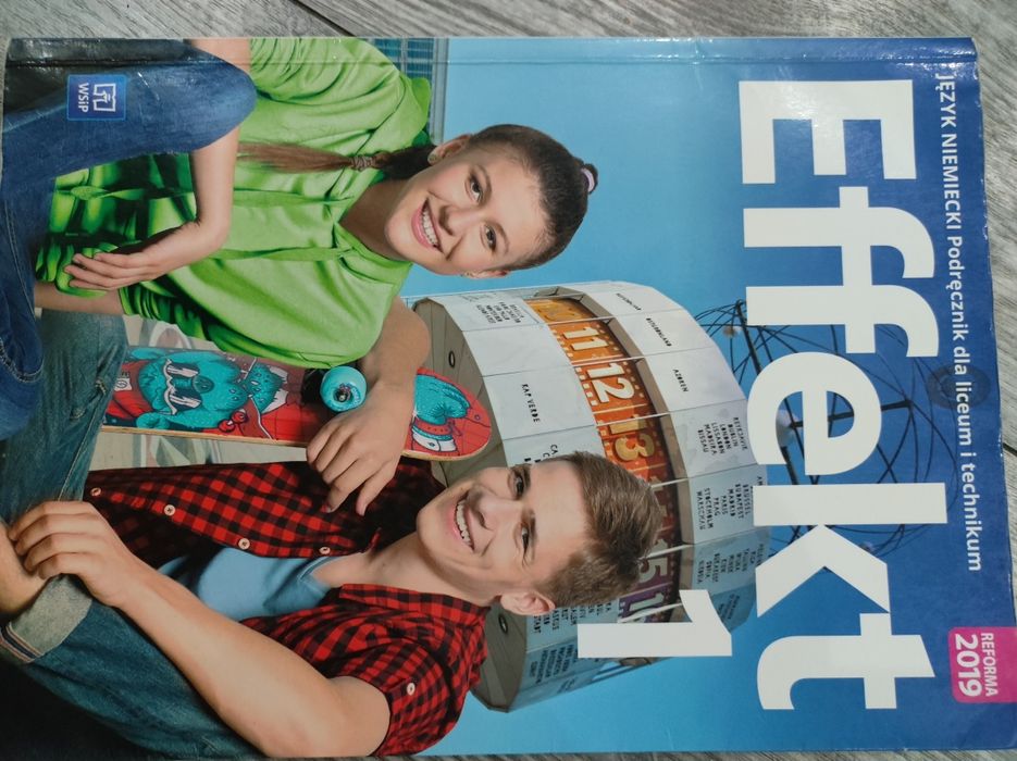 Sprzedam podręcznik do języka niemieckiego.