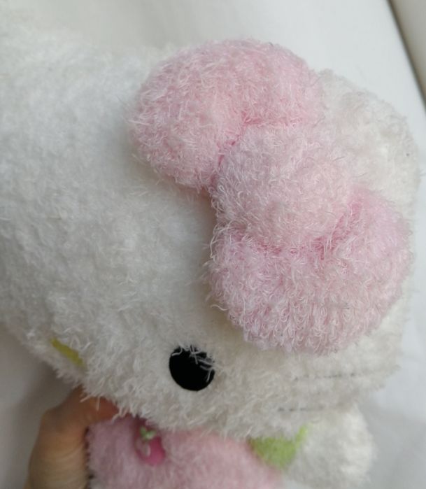 Hello Kitty Sanrio м'яка іграшка котик киця хелоу кітті