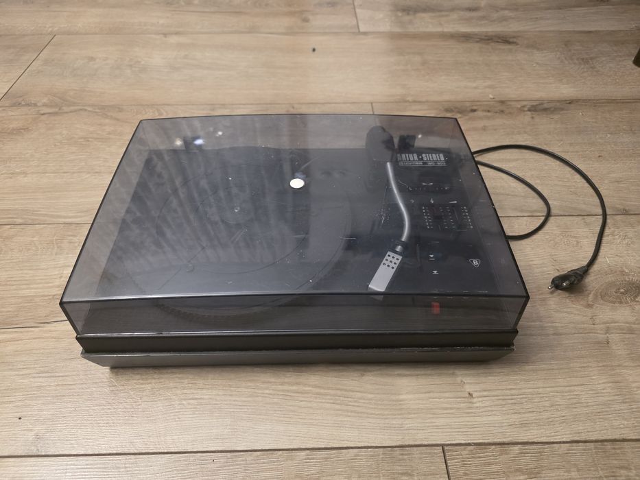 Gramofon Unitra Artur WG-903