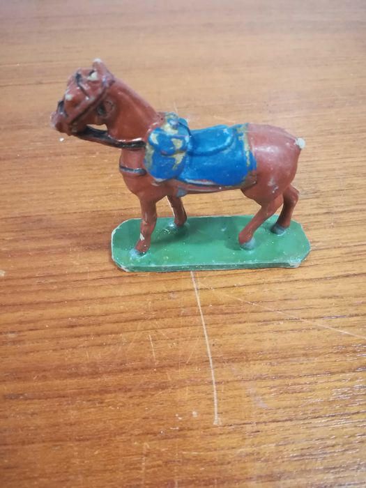 Koń - figurka  PRL
