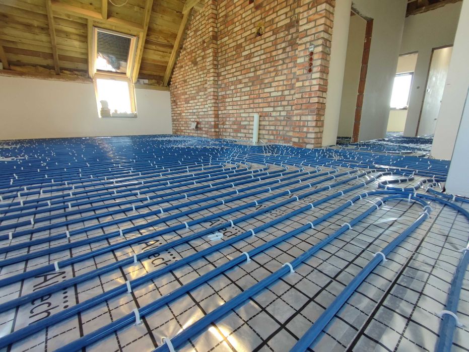 Posadzki betonowe Wylewki maszynowe Ogrzewanie podłogowe, wod kan
