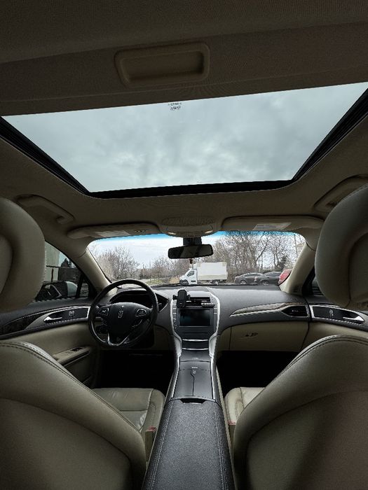 Продам авто Lincoln MKZ