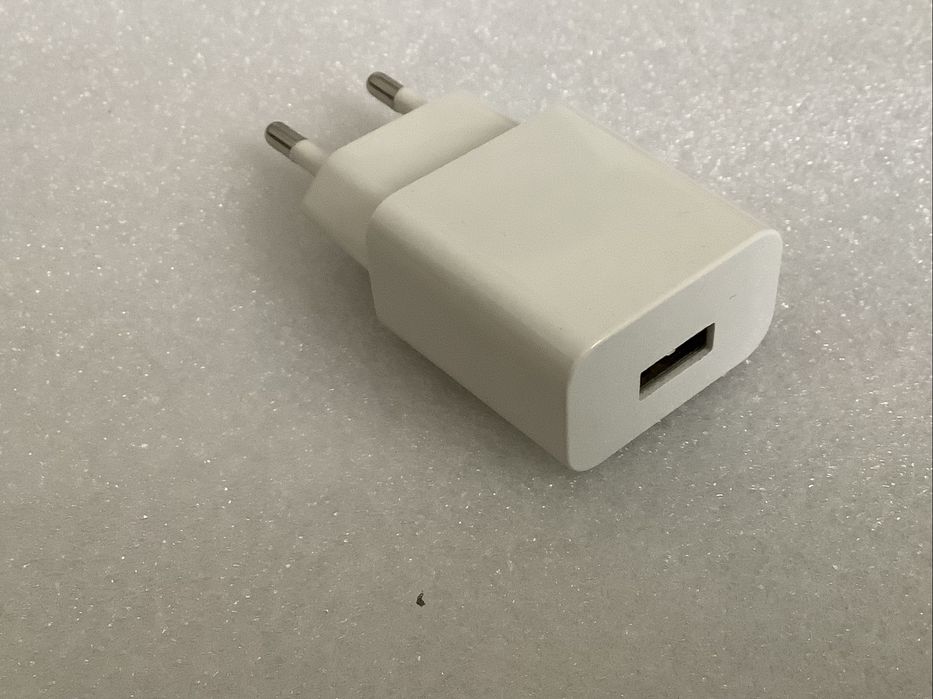 Adaptador AC - Carregador USB 5V 2.0A