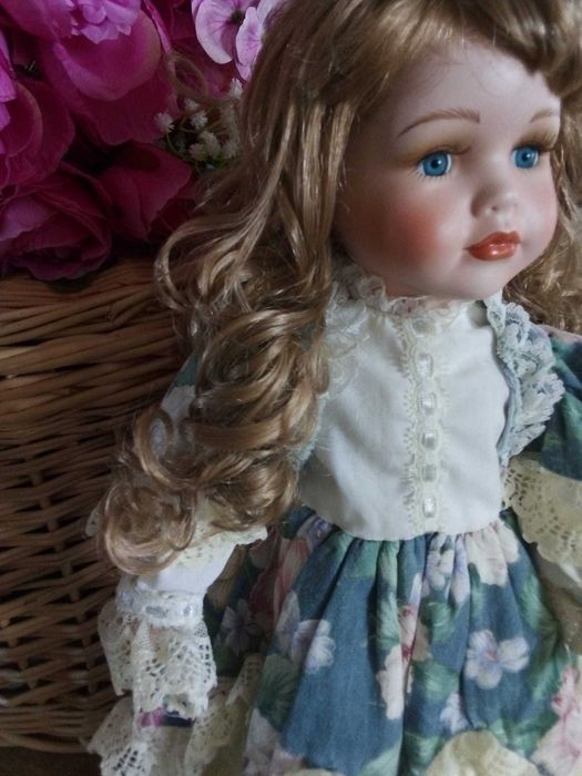 Lalka porcelanowa Leonardo