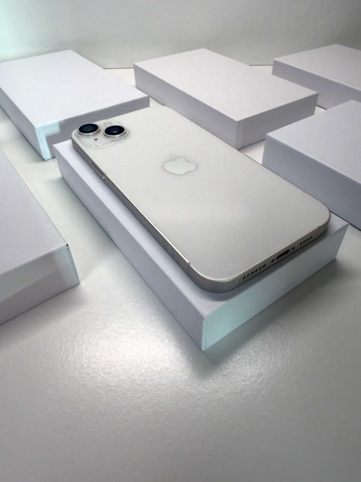 Apple iPhone 14 Plus・128GB・Luz das estrelas (Fatura e Garantia)