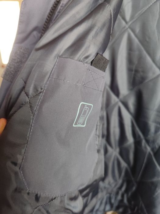 Куртка жіноча демісезонна