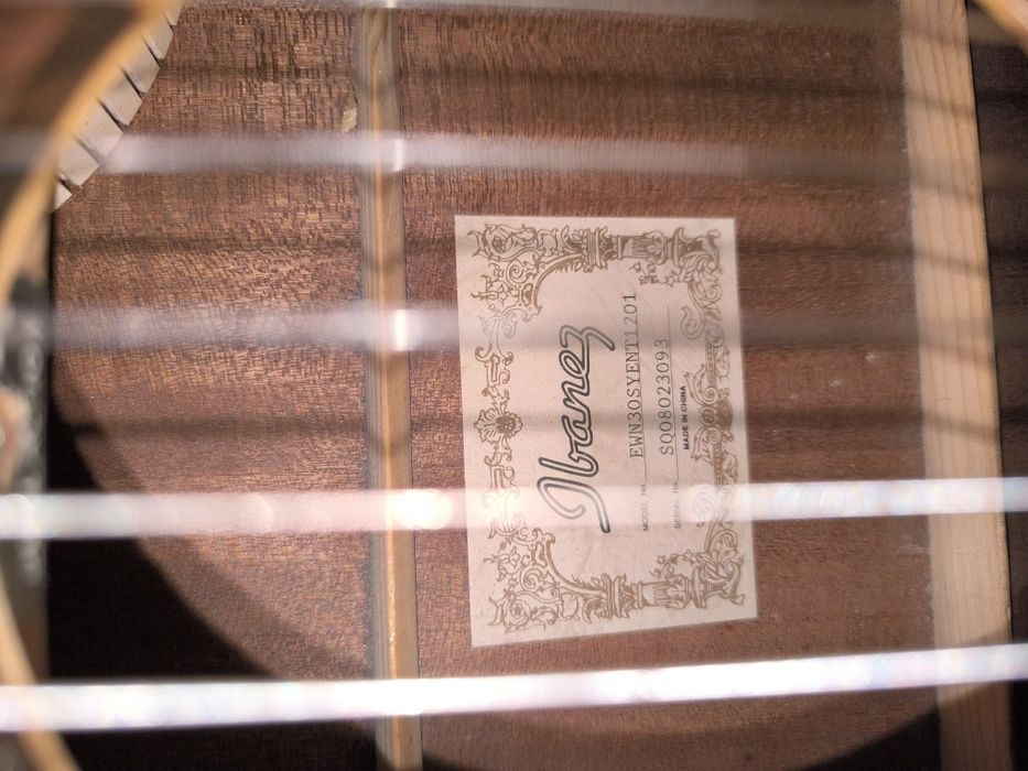 Продам классическую гитару Ibanez