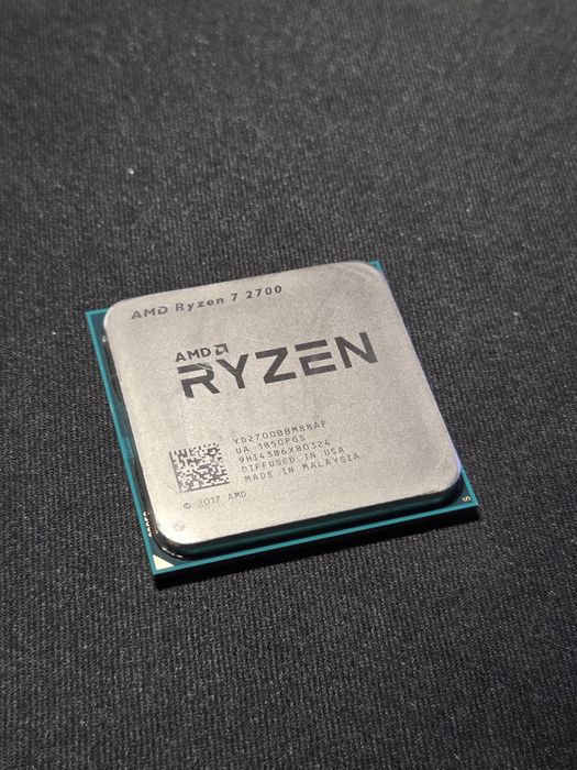AMD ryzen 7 2700 АМ4
