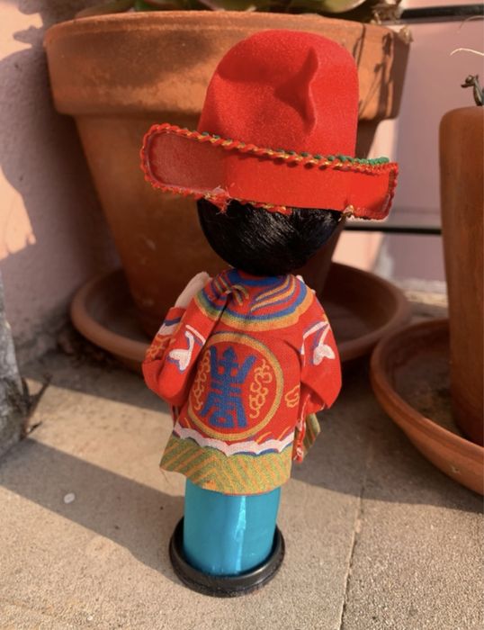 Boneca de coleção vintage tailandesa artesanal